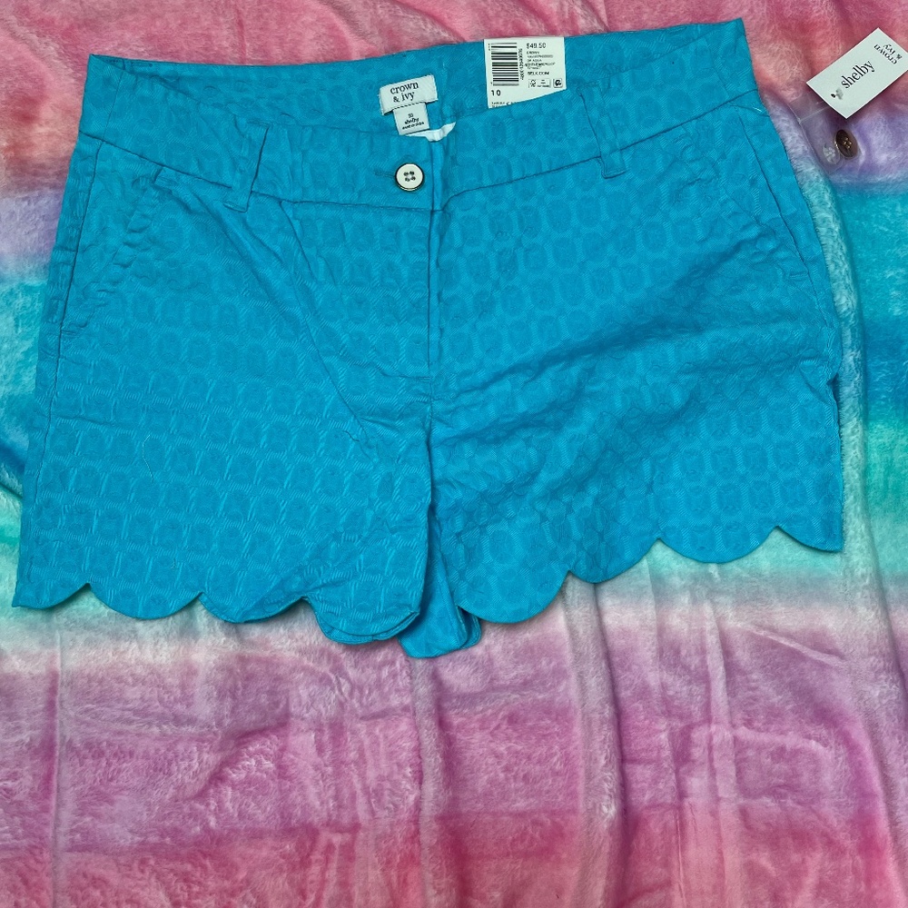 NWT Crown and Ivy Shorts 10